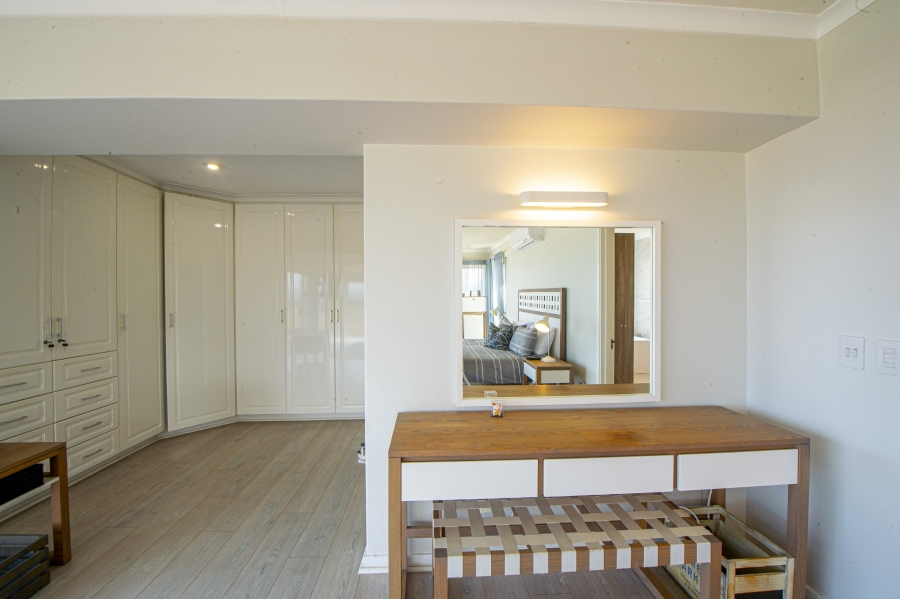 9 Bedroom Property for Sale in Poortjies Western Cape